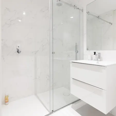 Dragao - Indigo Antas Park Apartman *