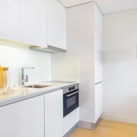 Apartman Dragao - Indigo Antas Park