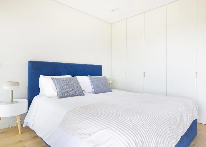 Dragao - Indigo Antas Park * Porto