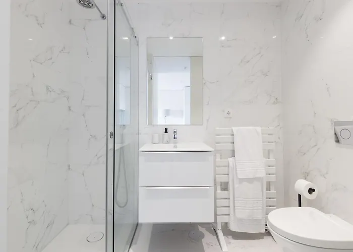 Dragao - Indigo Antas Park * Porto